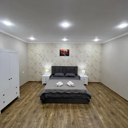 Home In Tiflis Exterior photo
